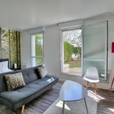 Spacieux Avec Terrasse Et Parking Apartamento Viry-Châtillon